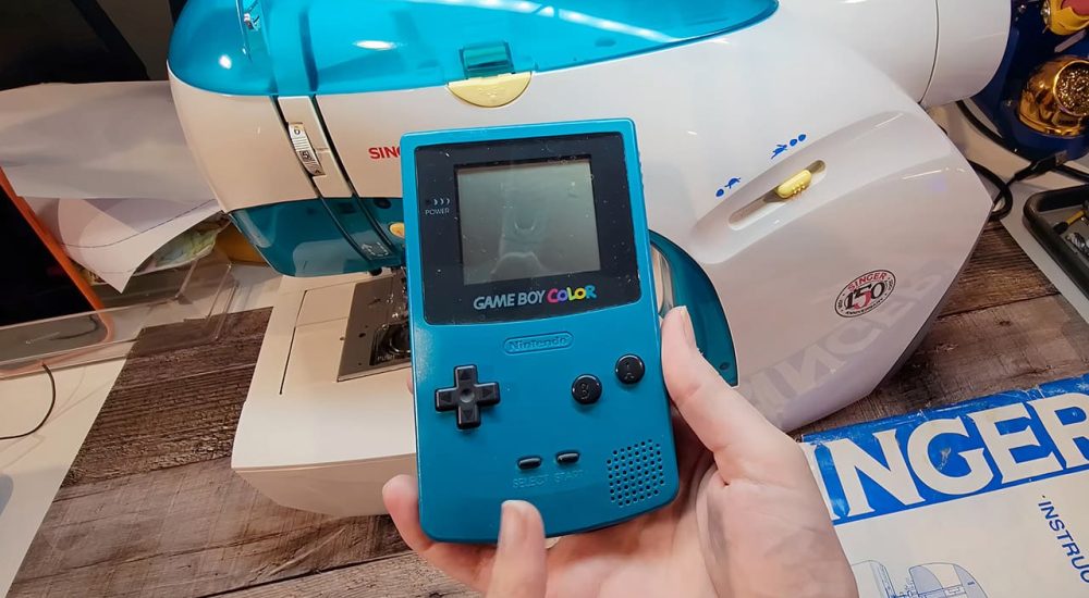 singer-izek-1500-game-boy-sewing-machine